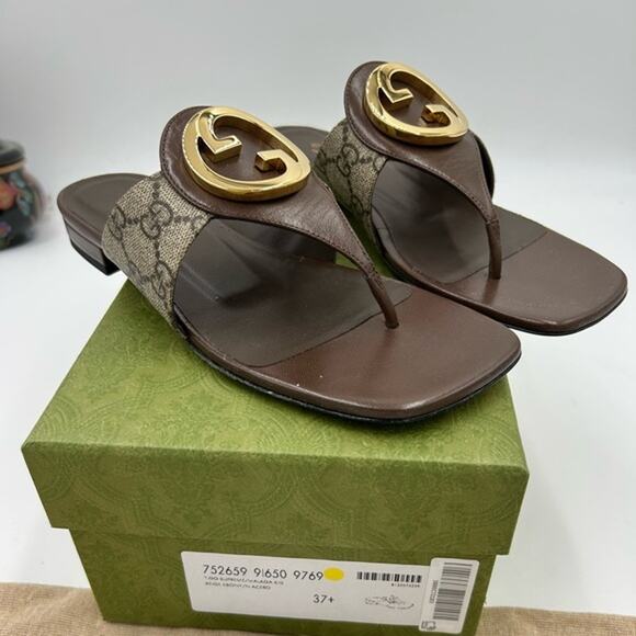 Women's Gucci, Blondie, thong sandals, GG Supreme size 37.5 made in Italy - Picture 1 of 12